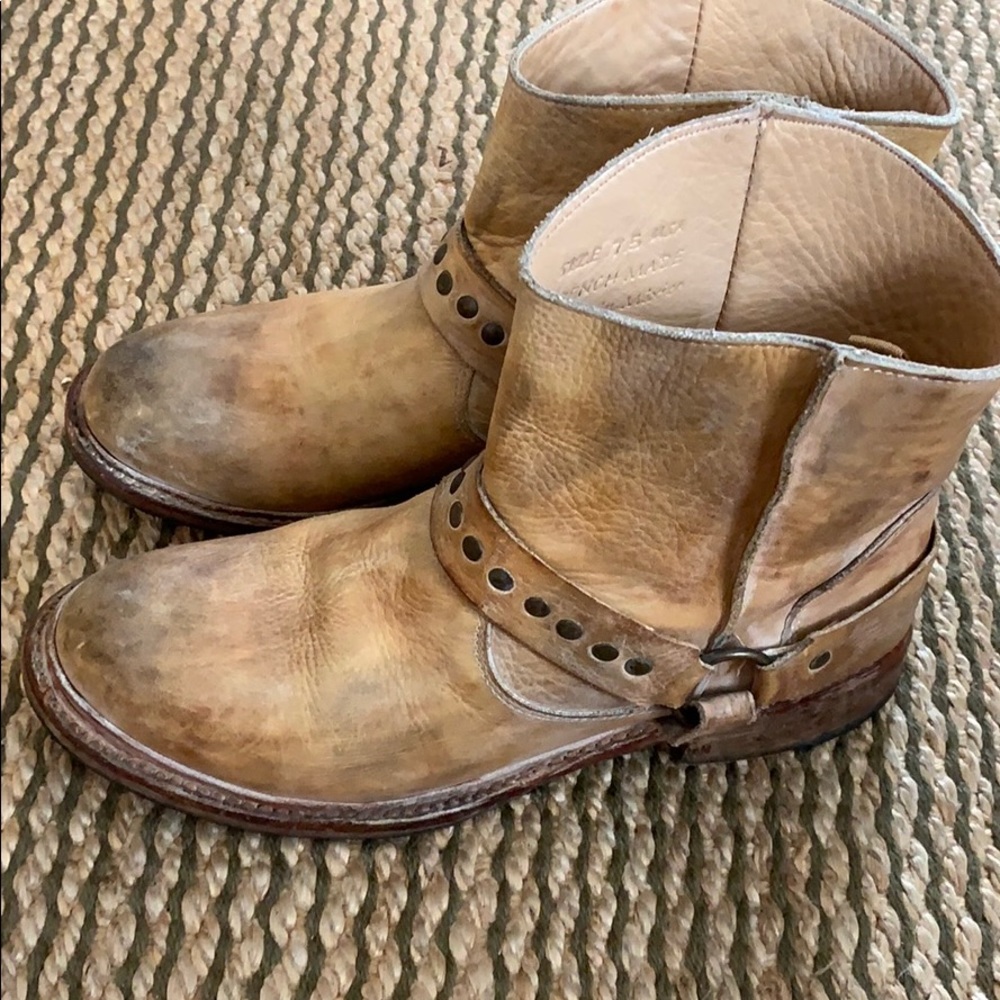 Women’s Bed Stu  boots size 7.5 in EUC